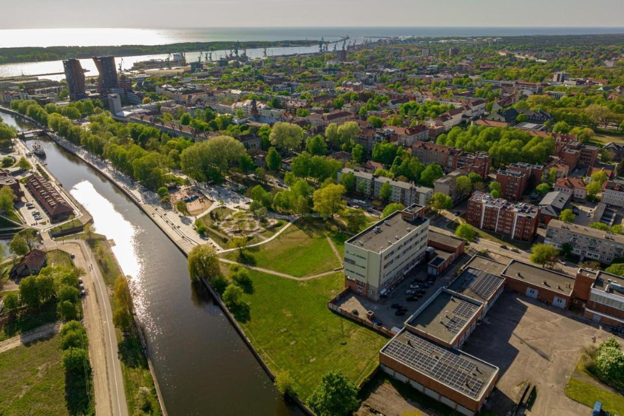 Koralas Klaipėda Exteriör bild